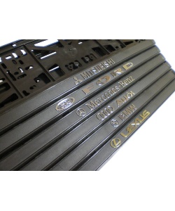 Рамка под номер пластиковая с рифл.надписью MAZDA